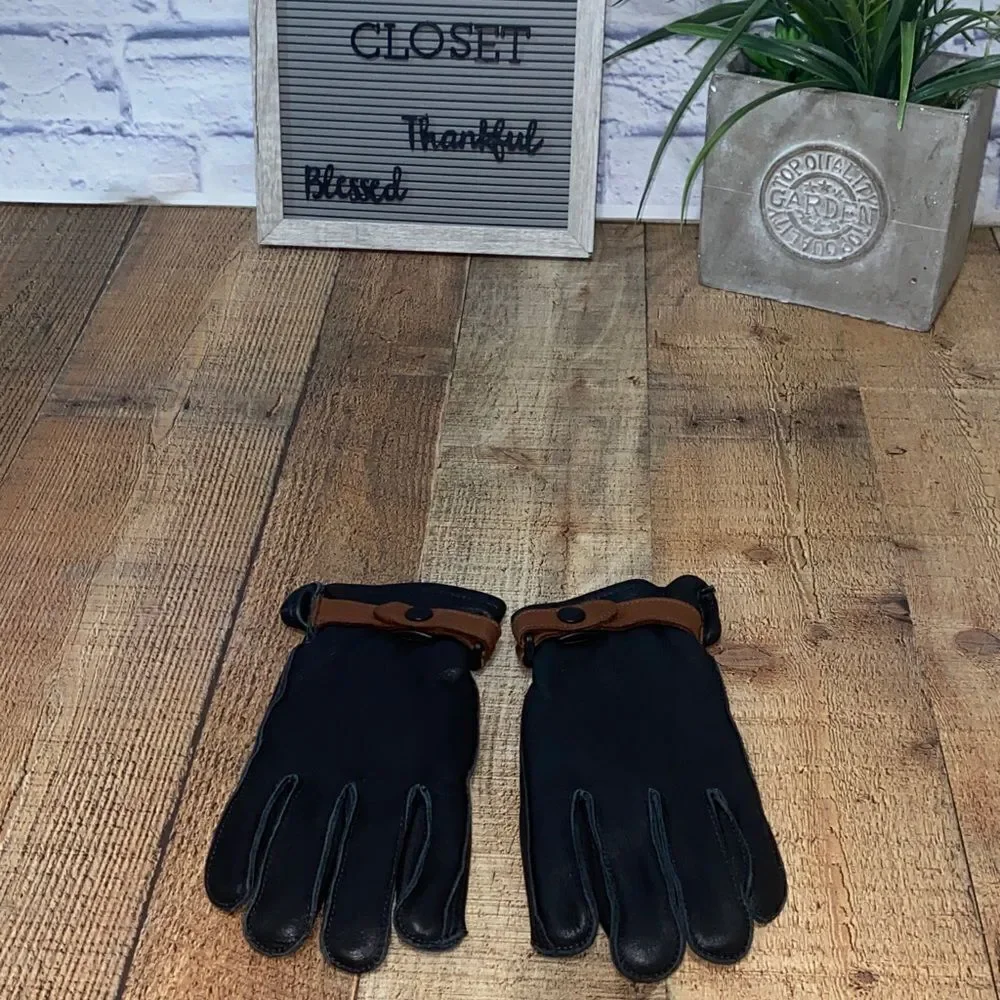 Black leather gloves
